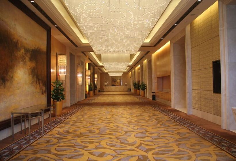 فندق Crowne Plaza Yichang, An Ihg