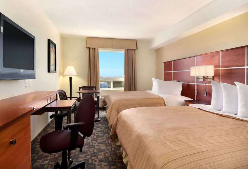 فندق Days Inn By Wyndham Grande Prairie