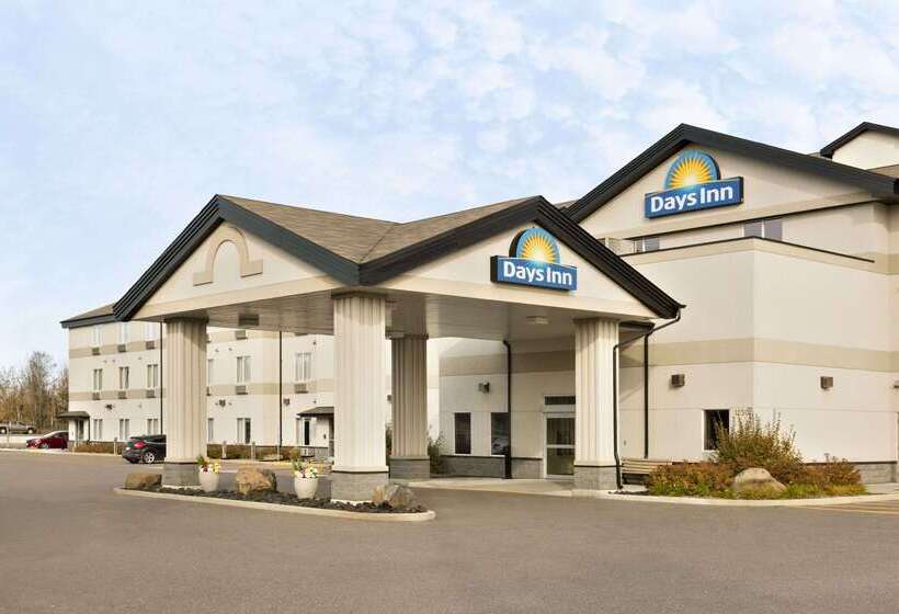 فندق Days Inn By Wyndham Thunder Bay North