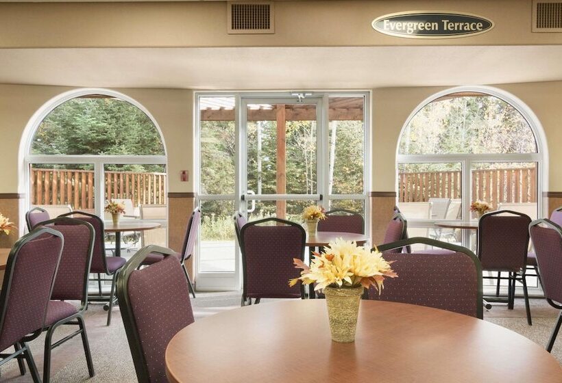 فندق Days Inn By Wyndham Thunder Bay North