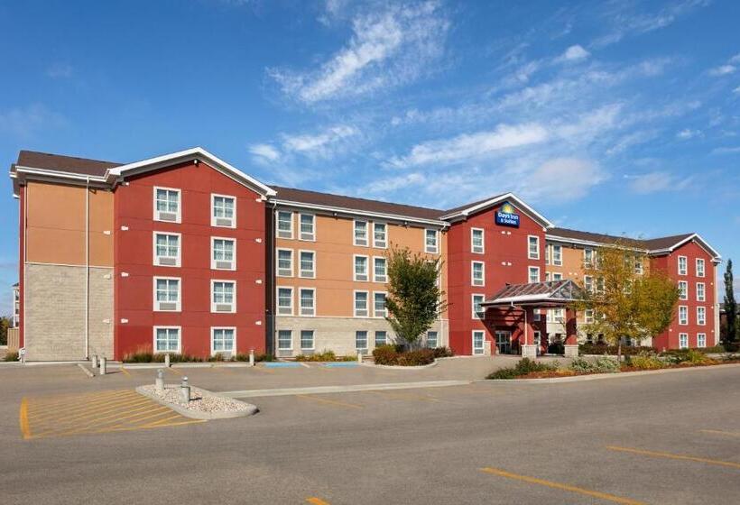 فندق Days Inn & Suites By Wyndham Sherwood Park Edmonton