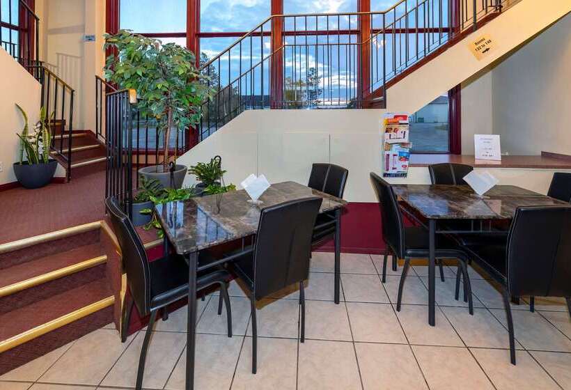 فندق Econo Lodge