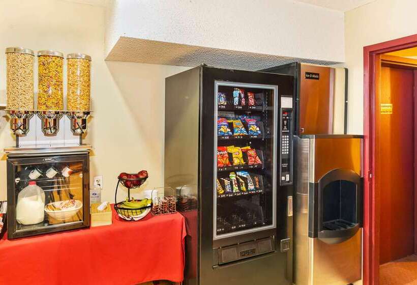 فندق Econo Lodge