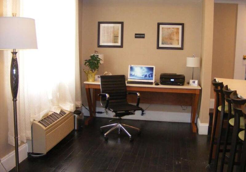 فندق Days Inn By Wyndham Cedartown