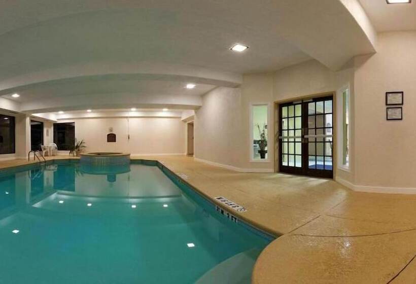 فندق Days Inn By Wyndham Cedartown