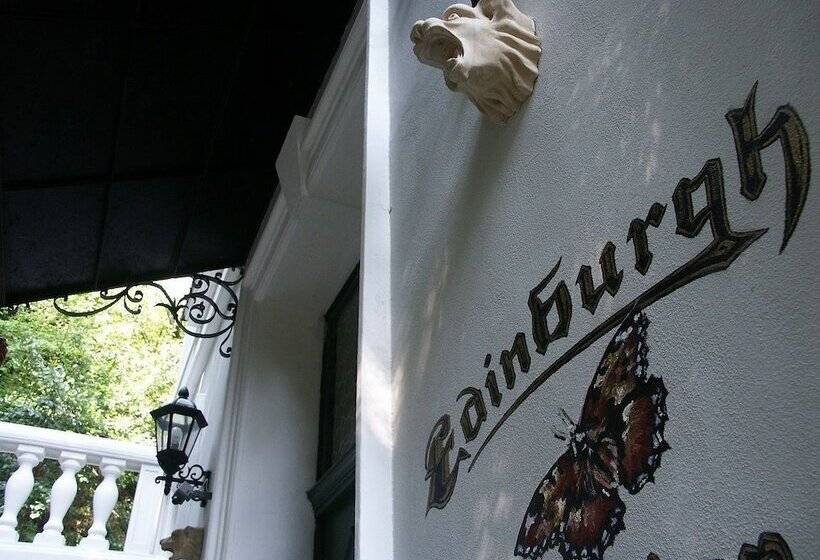 בית מלון כפרי Edinburgh