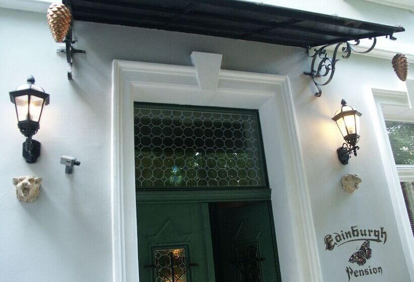 בית מלון כפרי Edinburgh