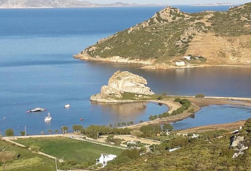 בית מלון כפרי Effie