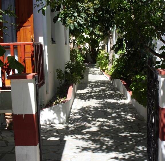 בית מלון כפרי Eva Marina