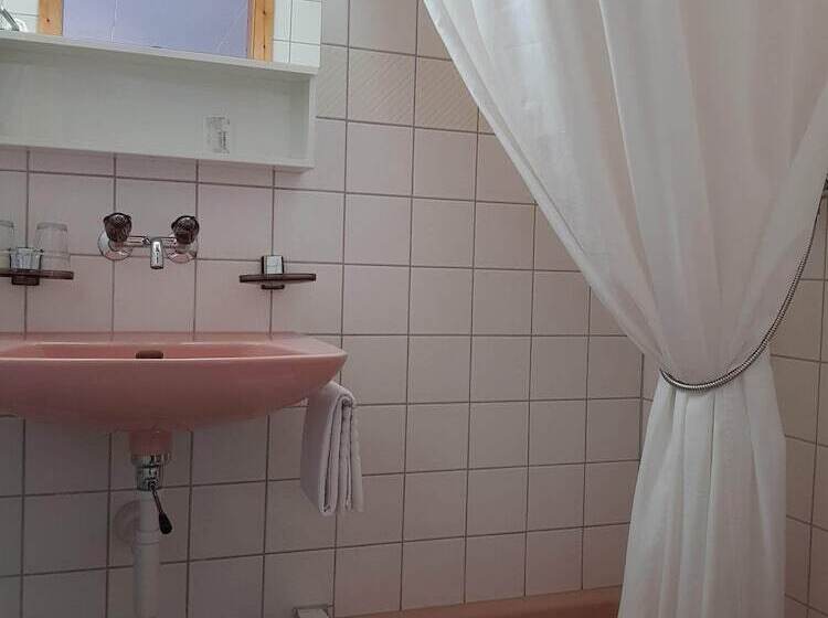 Отель Gasthof Schoenegg B&b