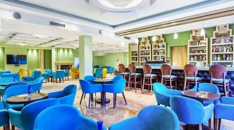 فندق Grand Platon