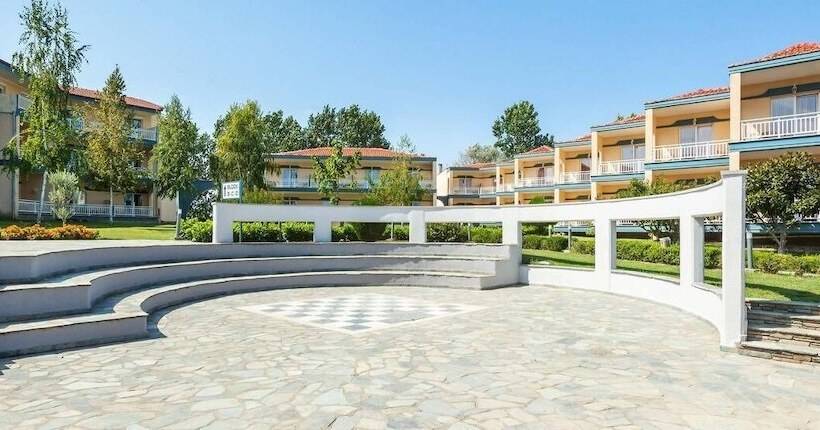 فندق Grand Platon