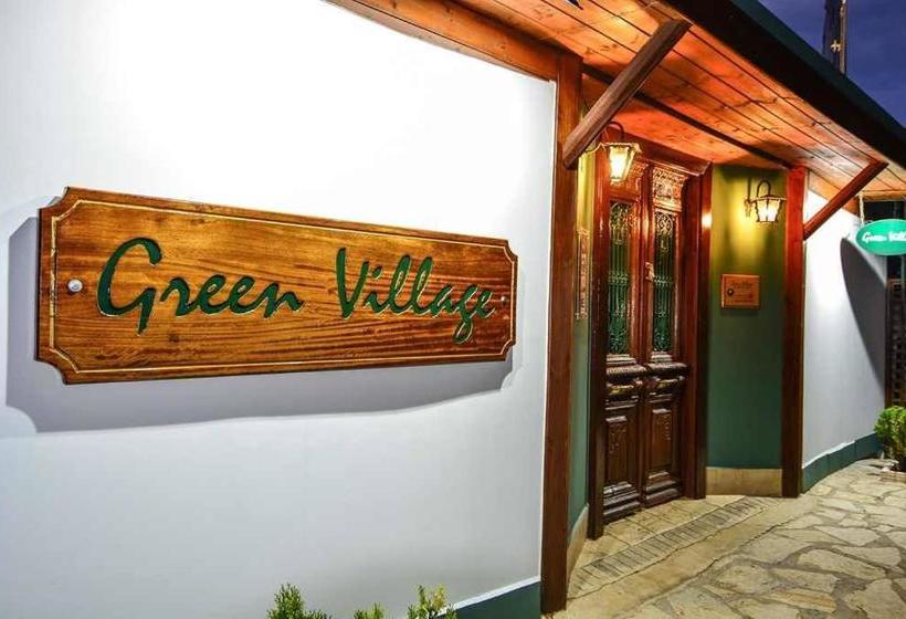 호텔 Green Village