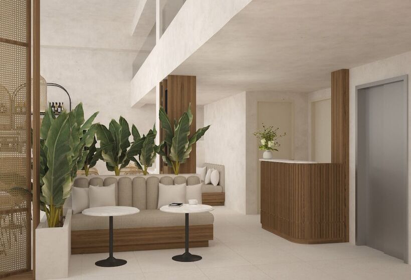 Yeeon Boutique City Hotel Gythio