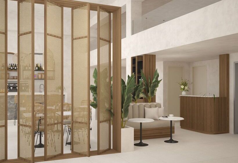 Yeeon Boutique City Hotel Gythio