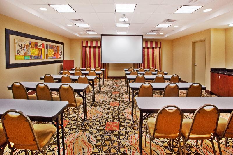 Holiday Inn Express Hotel & Suites Atlanta Cumming, An Ihg