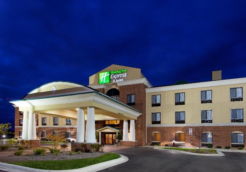 Holiday Inn Express Hotel & Suites Bay City, An Ihg