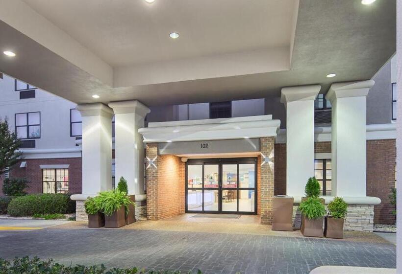 Holiday Inn Express Hotel & Suites Byron, An Ihg