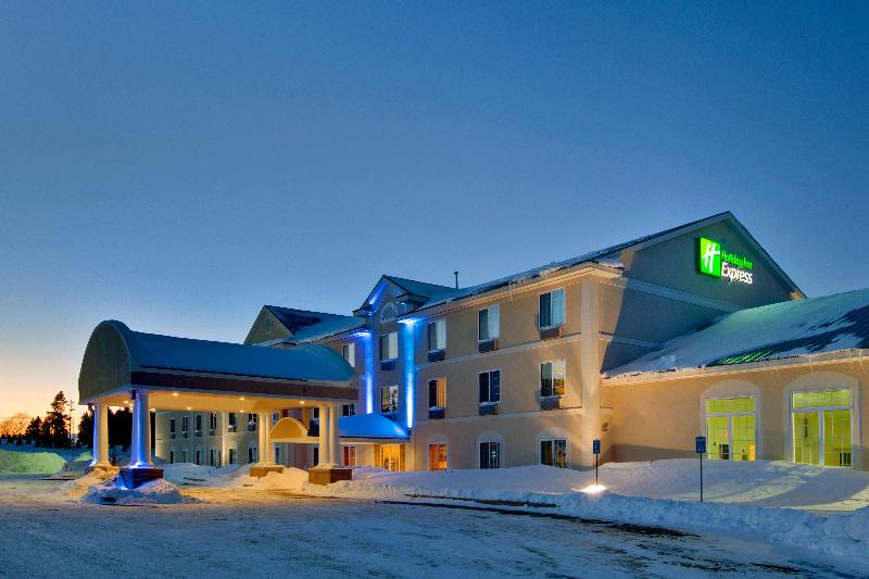 Holiday Inn Express Hotel & Suites Cadillac, An Ihg