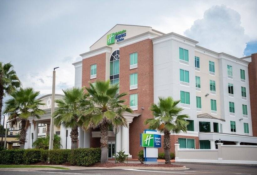 Holiday Inn Express Hotel & Suites Chaffee   Jacksonville West, An Ihg