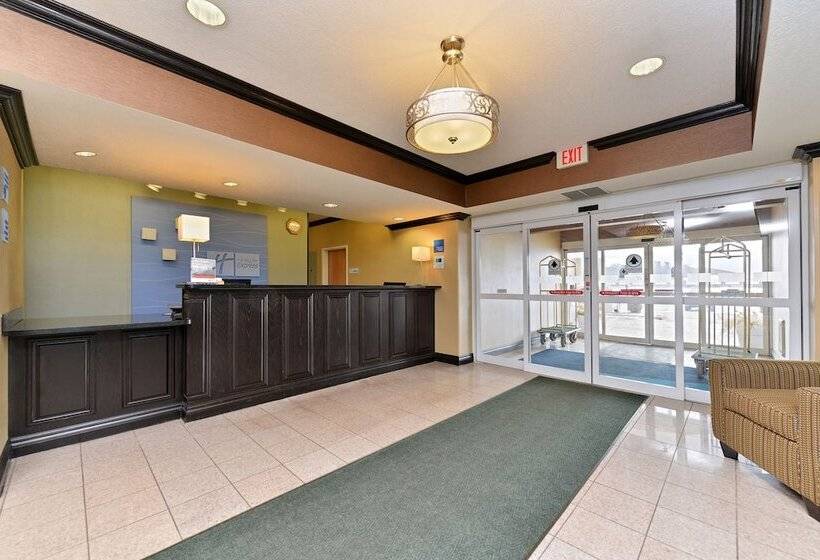 Holiday Inn Express Hotel & Suites Charlotte, An Ihg