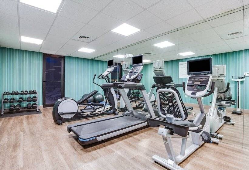 Holiday Inn Express Hotel & Suites Clewiston, An Ihg