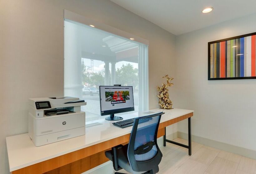 Holiday Inn Express Hotel & Suites Corbin, An Ihg