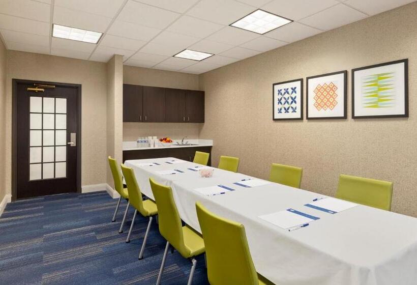 Holiday Inn Express Hotel & Suites Fort Myers East   The Forum, An Ihg