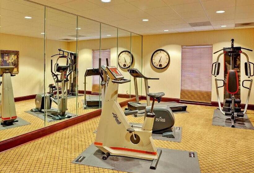 فندق Holiday Inn Express & Suites   Greenwood By Ihg