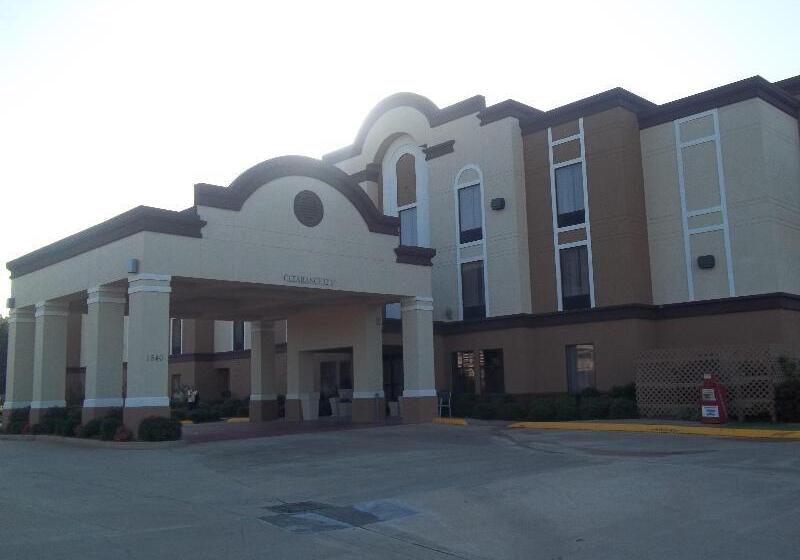 فندق Holiday Inn Express & Suites   Grenada, An Ihg