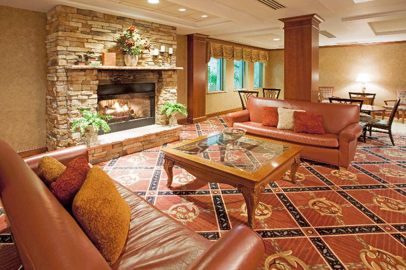 Holiday Inn Express Hotel & Suites Hagerstown, An Ihg