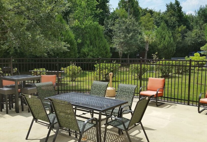 Holiday Inn Express Hotel & Suites Hinesville, An Ihg