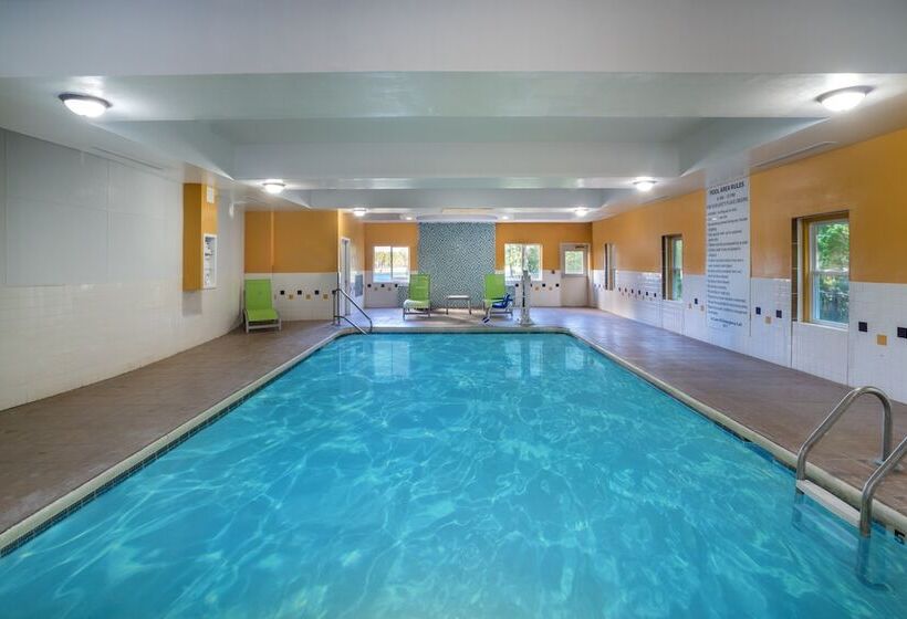 Holiday Inn Express Hotel & Suites Hinesville, An Ihg