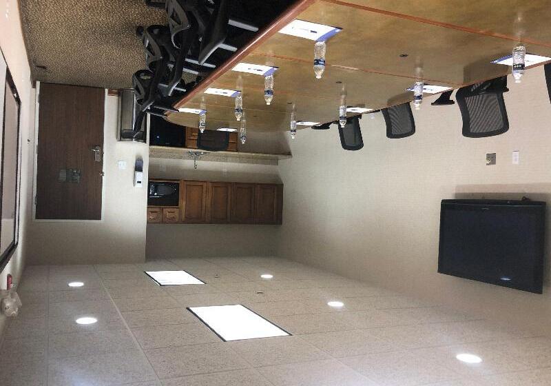 Holiday Inn Express Hotel & Suites Howell, An Ihg