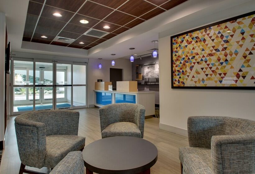 Holiday Inn Express Hotel & Suites Jacksonville North Fernandina, An Ihg