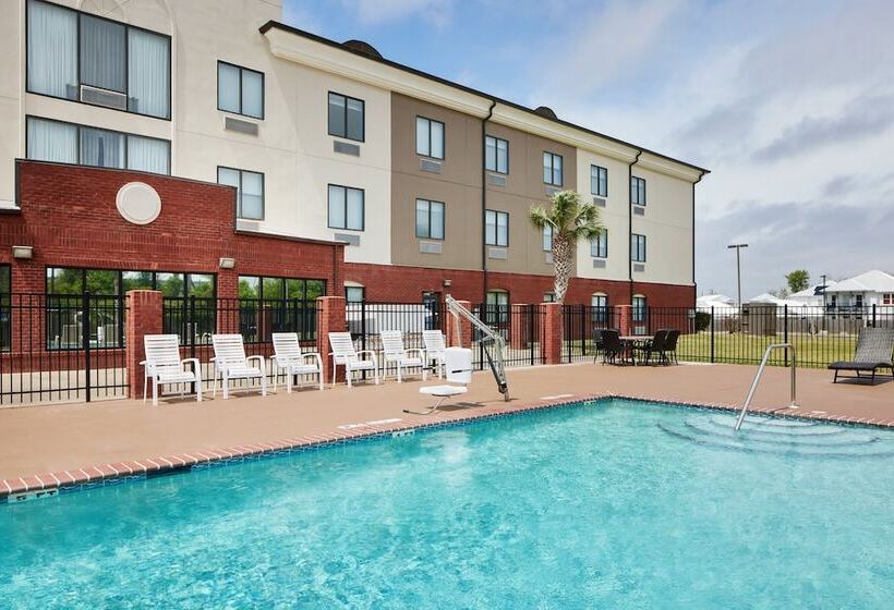 Holiday Inn Express Hotel & Suites Panama City Tyndall By Ihg