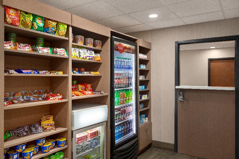 فندق Holiday Inn Express & Suites Pembroke Pines Sheridan St, An Ihg