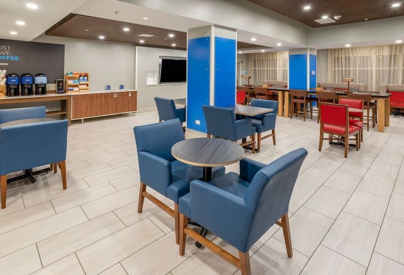 Holiday Inn Express Hotel & Suites Salisbury   Delmar, An Ihg