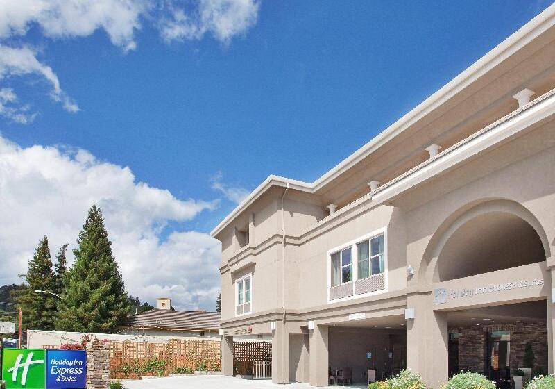 Holiday Inn Express Hotel & Suites Santa Cruz, An Ihg