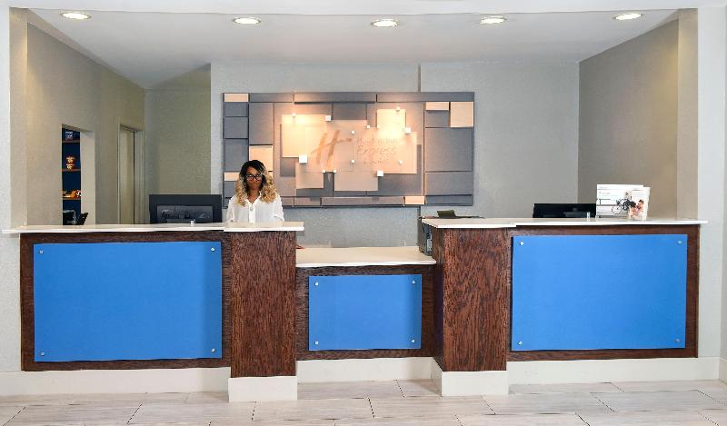 Holiday Inn Express Hotel & Suites Selma, An Ihg