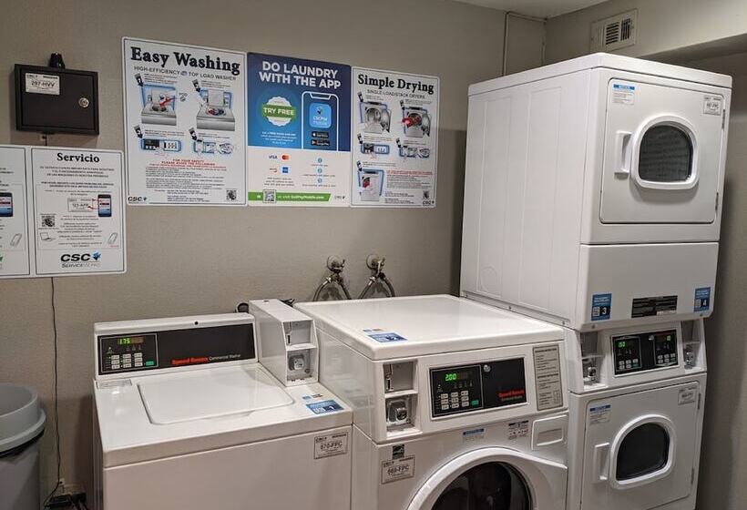 Holiday Inn Express Hotel & Suites Solana Beach Del Mar, An Ihg