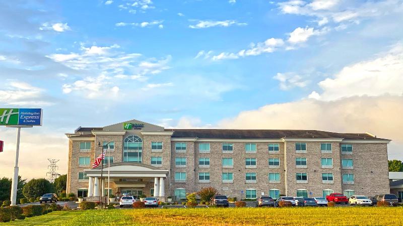 Holiday Inn Express Hotel & Suites Somerset Central, An Ihg