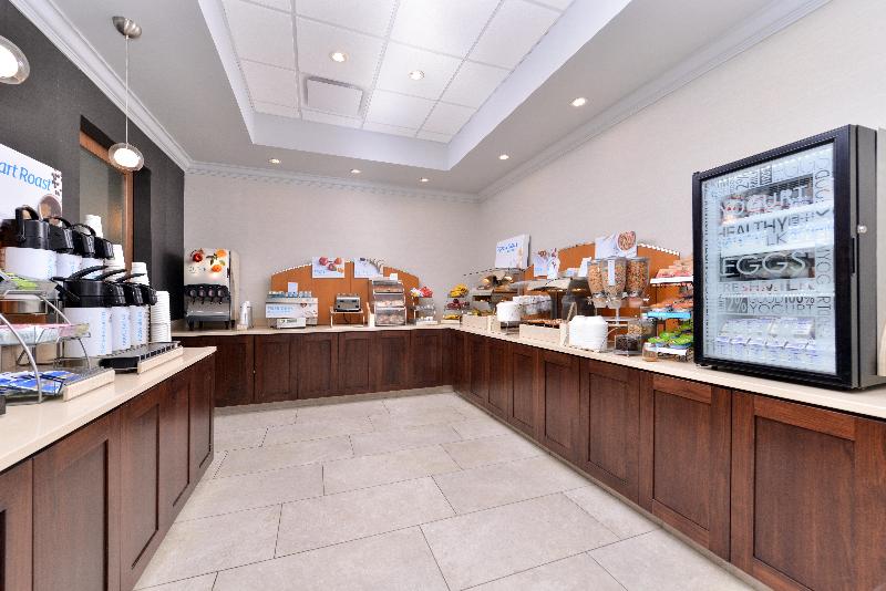 Holiday Inn Express Hotel & Suites St. Louis West O Fallon, An Ihg