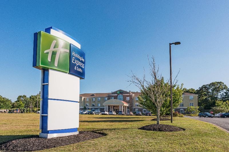 Holiday Inn Express Hotel & Suites Swansea, An Ihg