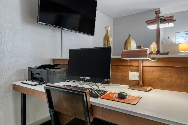 Holiday Inn Express Hotel & Suites   The Villages, An Ihg