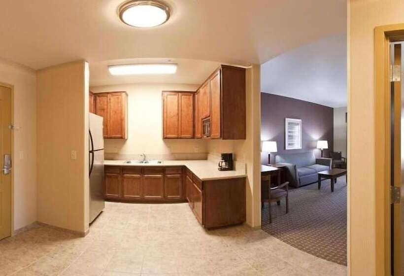 Holiday Inn Express Hotel & Suites Willows, An Ihg