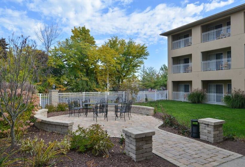 Holiday Inn Express Hotel & Suites Saint Joseph, An Ihg