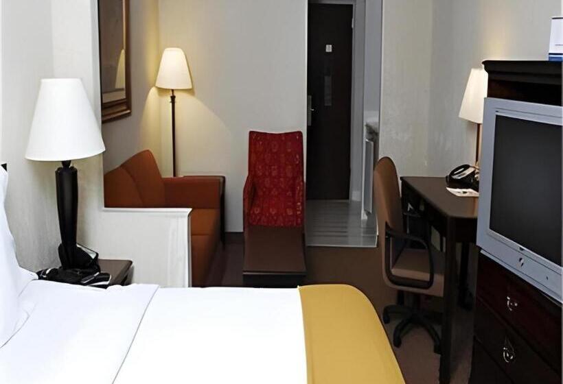 Holiday Inn Express Hotel & Suites Corinth By Ihg