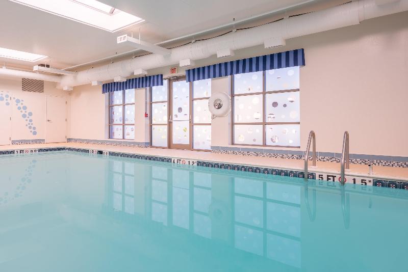 בית מלון כפרי Holiday Inn Express Cambridge, An Ihg