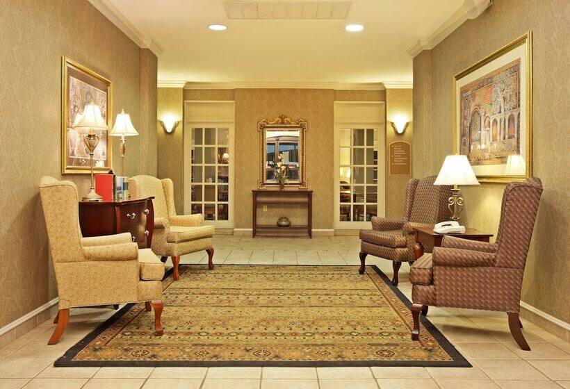 Holiday Inn Express Hotel & Suites Camden By Ihg